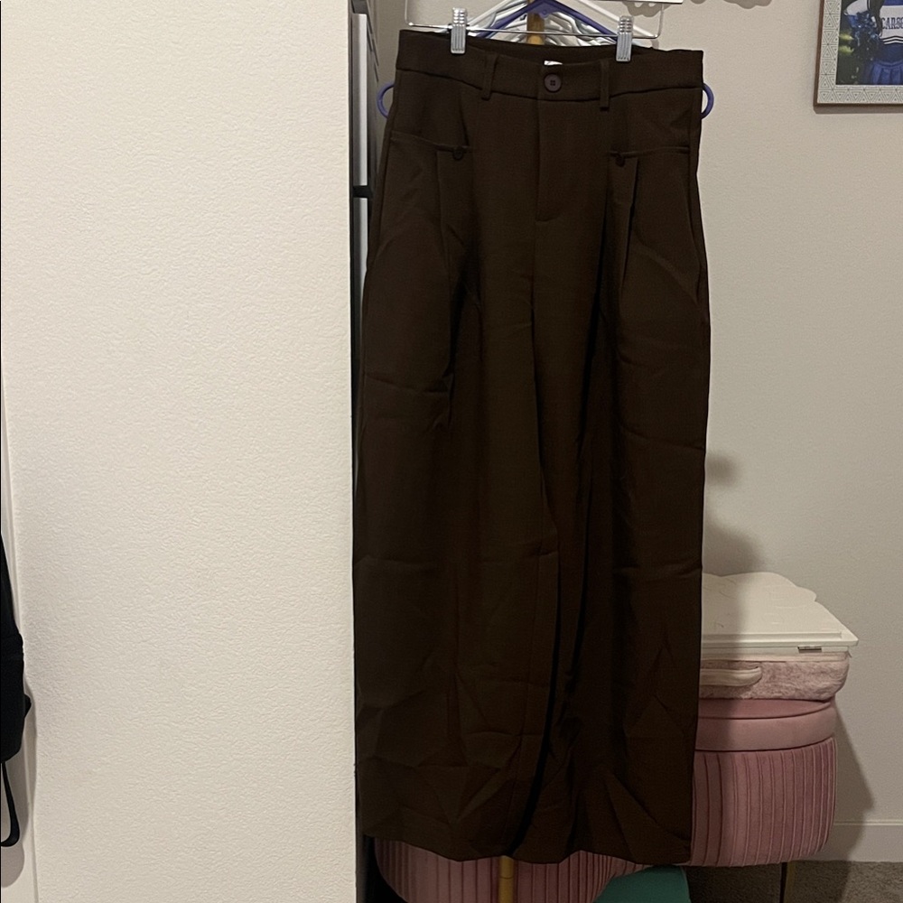 Womens Brown Pants & Top